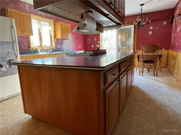 $189,900 | 9954 Vermont Hill Road, Holland, NY 14080