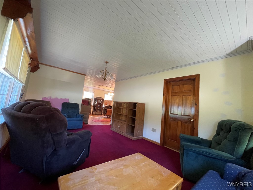 9954 Vermont Hill Road Holland, NY 14080 - Photo 20 of 39