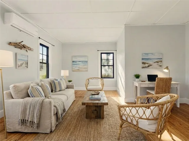 $739,900 | 39 Powel Avenue, Unit 1, Newport, RI 02840