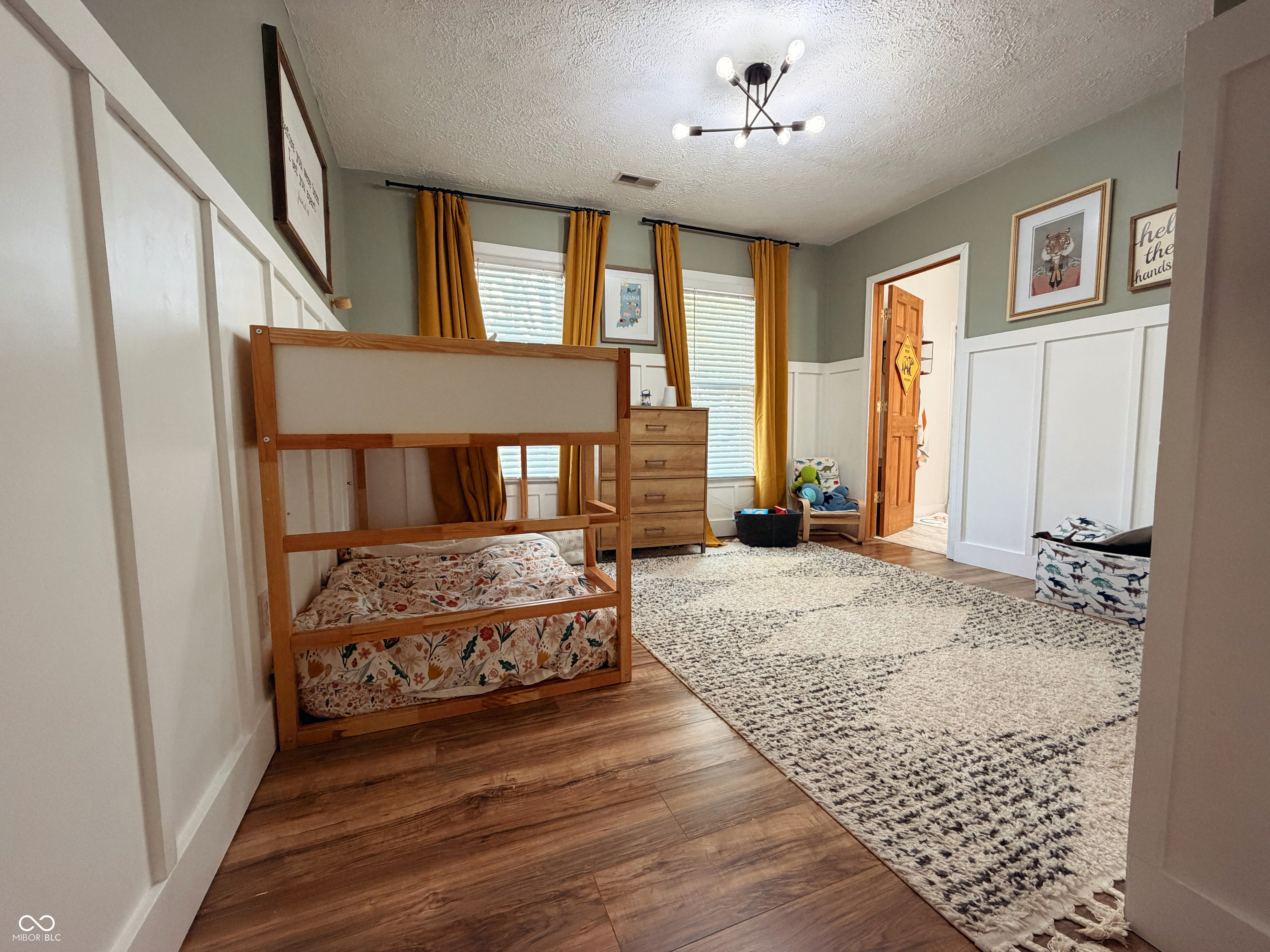 319 15th Street Columbus, IN 47201 - Photo 23 of 32