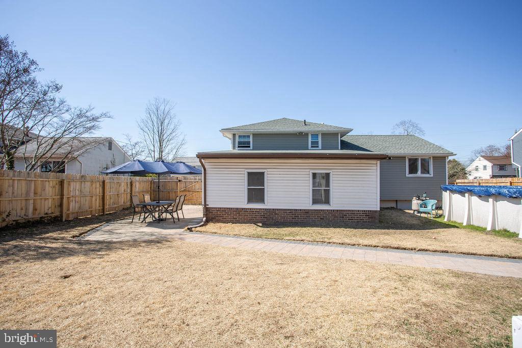 117 Meadowlark Road Stratford, NJ 08084 - Photo 51 of 58 Fully enclosed yard with new fence