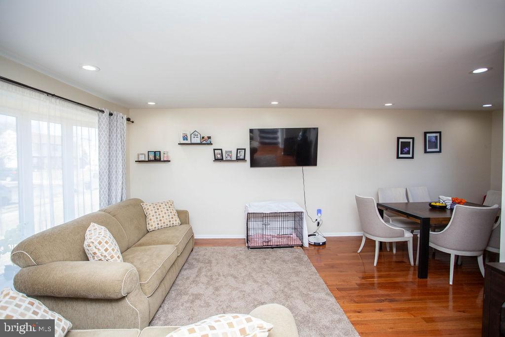 117 Meadowlark Road Stratford, NJ 08084 - Photo 8 of 58 Gallery Image 8