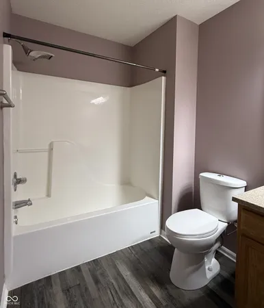 $199,000 | 9478 Enclave Drive, Unit B1 U51, Avon, IN 46123