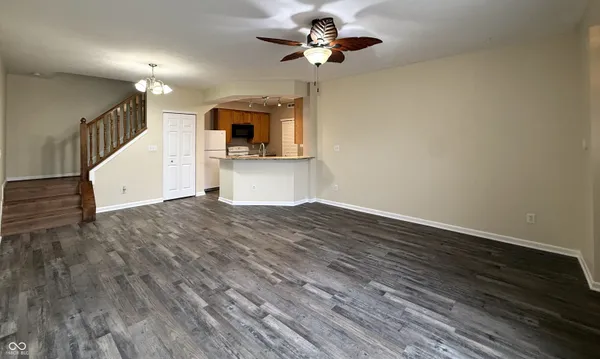 $199,000 | 9478 Enclave Drive, Unit B1 U51, Avon, IN 46123