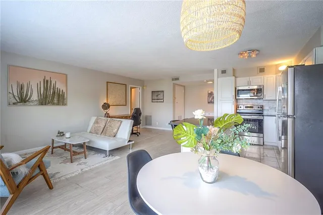 $1,550 | 4545 Wornall Road, Unit 507, Kansas City, MO 64111