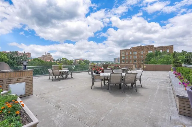 $1,550 | 4545 Wornall Road, Unit 507, Kansas City, MO 64111