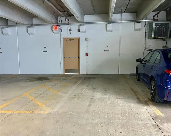 $1,550 | 4545 Wornall Road, Unit 507, Kansas City, MO 64111