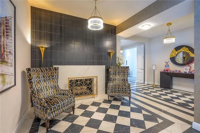 $1,550 | 4545 Wornall Road, Unit 507, Kansas City, MO 64111