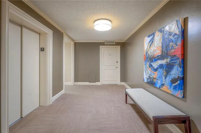 $1,550 | 4545 Wornall Road, Unit 507, Kansas City, MO 64111