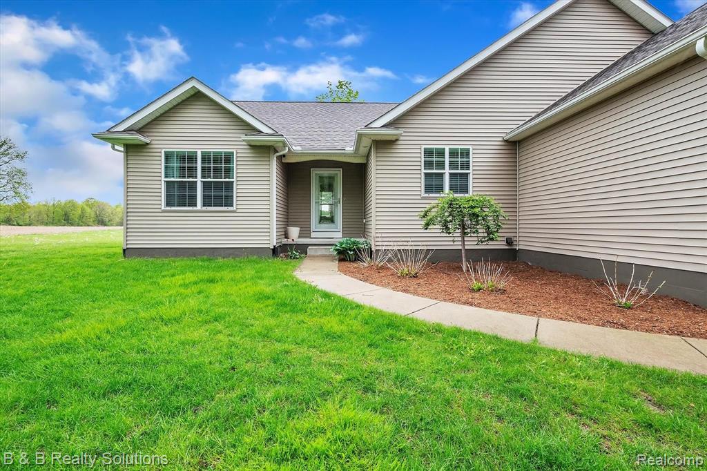 6875 General Squier Road Almont, MI 48003 - Photo 42 of 61