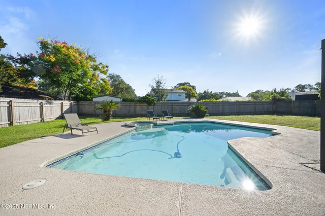 $394,900 | 8827 Brierwood Road, Jacksonville, FL 32257