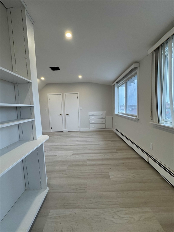 17 Edgecliff Road, Unit 2 Watertown, MA 02472 - Photo 14 of 20