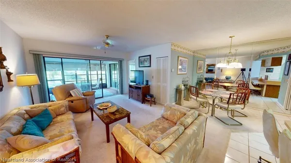 $114,500 | 4701 Casablanca Circle, Unit B3, Sebring, FL 33870