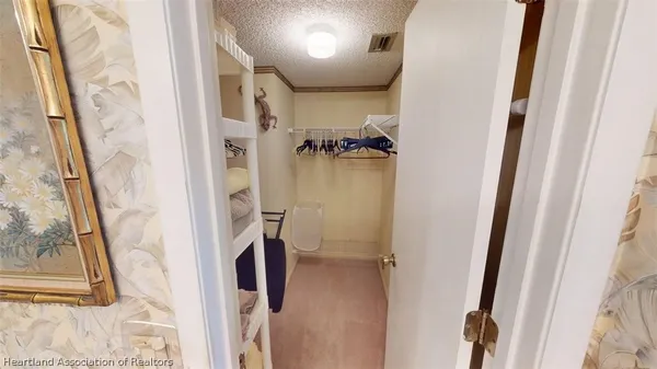 $114,500 | 4701 Casablanca Circle, Unit B3, Sebring, FL 33870