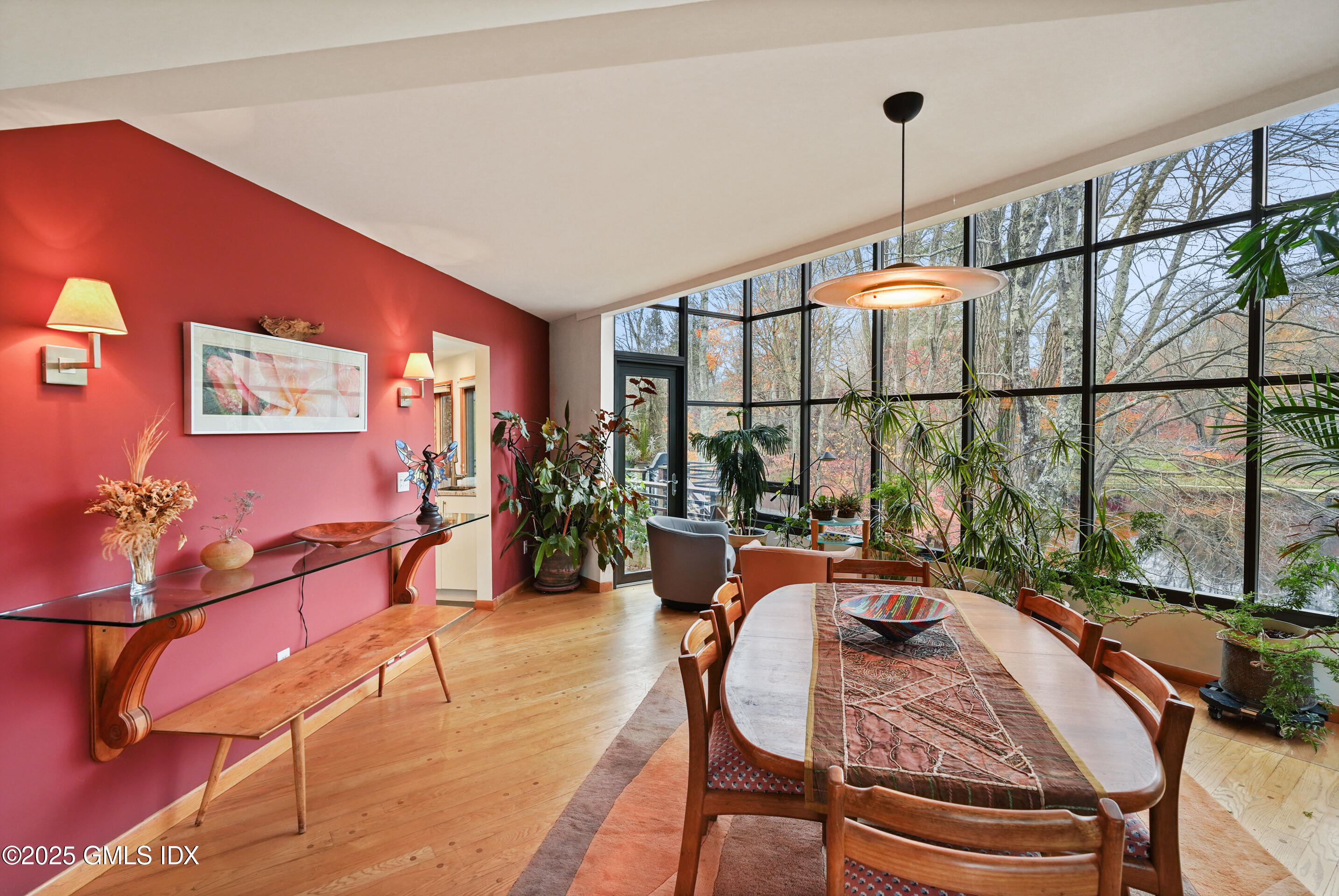 198 East Middle Patent Road Greenwich, CT 06831 - Photo 18 of 47 Dining at its best!