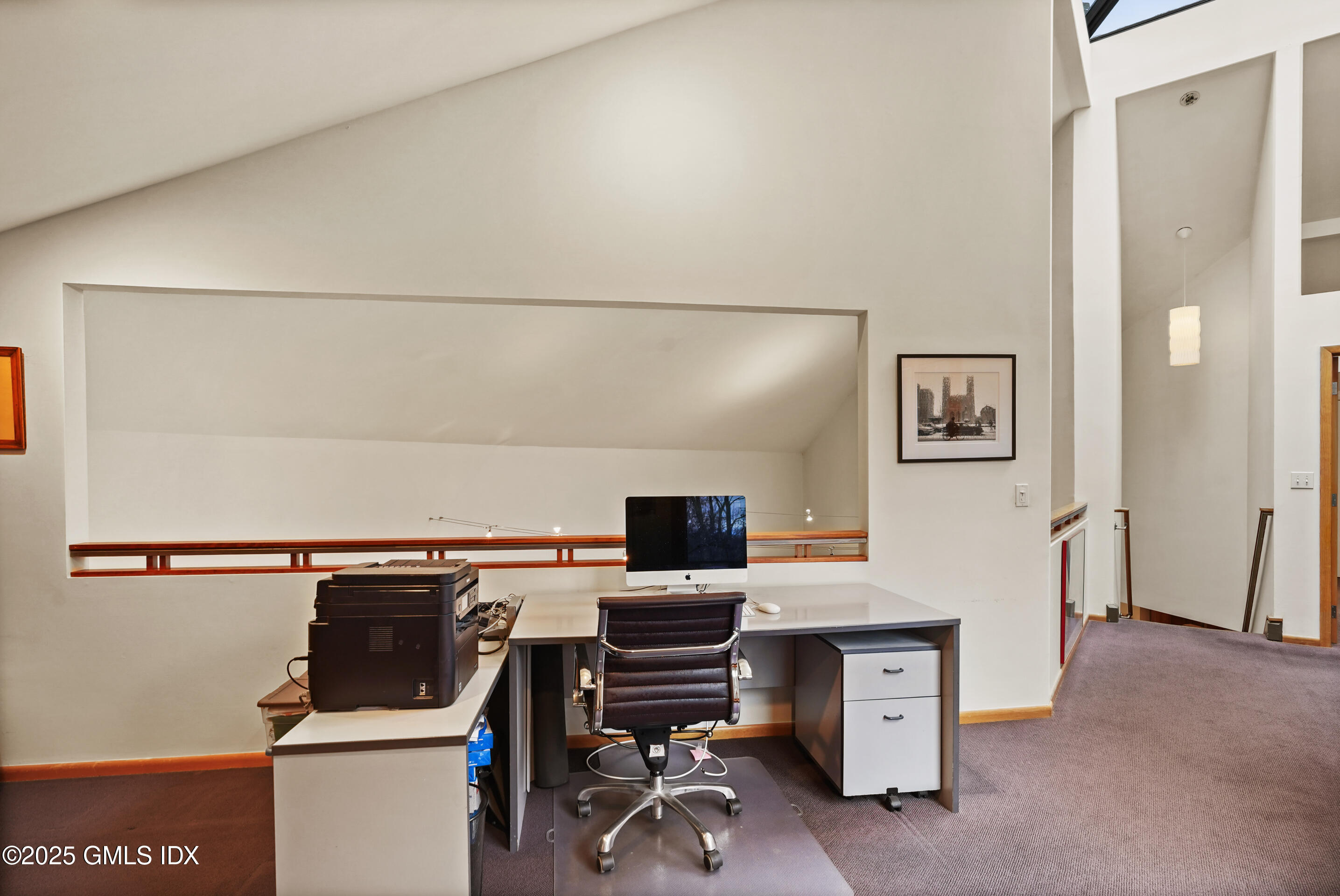 198 East Middle Patent Road Greenwich, CT 06831 - Photo 34 of 47 Primary Plus