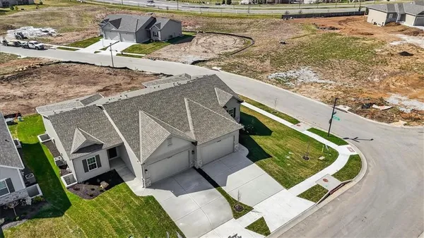 $537,568 | 25039 West 94th Terrace, Lenexa, KS 66227