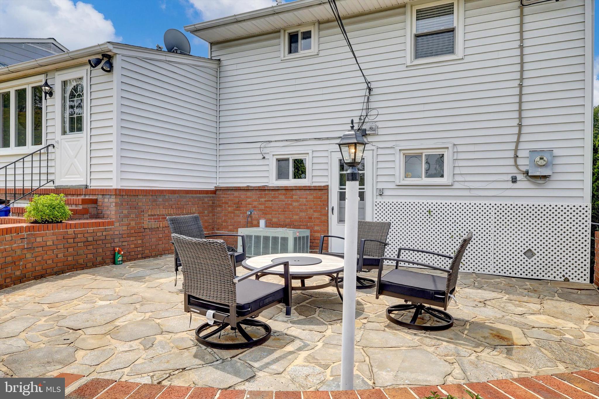 9217 Orbitan Road Parkville, MD 21234 - Photo 8 of 42 Gallery Image 8