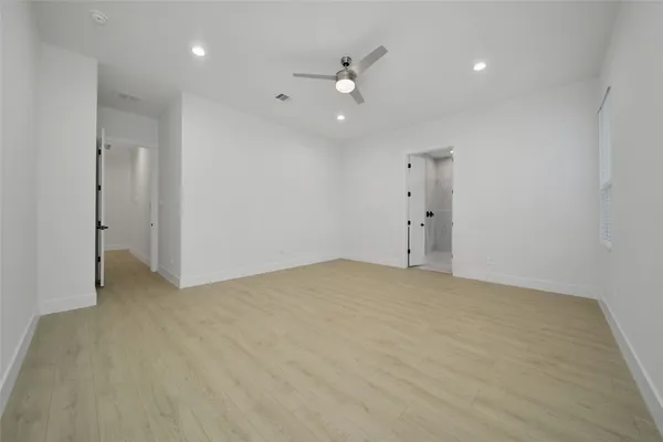 $799,990 | 316 Louvenia Court, Magnolia, TX 77354