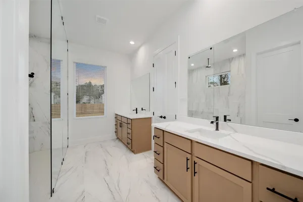 $799,990 | 316 Louvenia Court, Magnolia, TX 77354