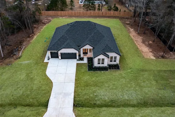 $799,990 | 316 Louvenia Court, Magnolia, TX 77354