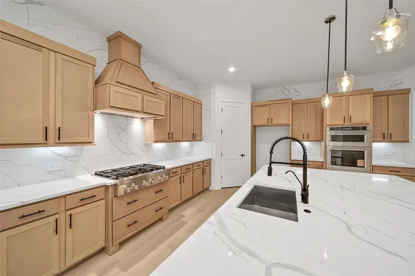 $799,990 | 316 Louvenia Court, Magnolia, TX 77354