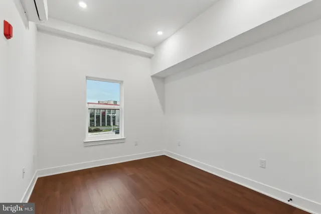 $1,725 | 501 Washington Lane, Unit 308, Jenkintown, PA 19046