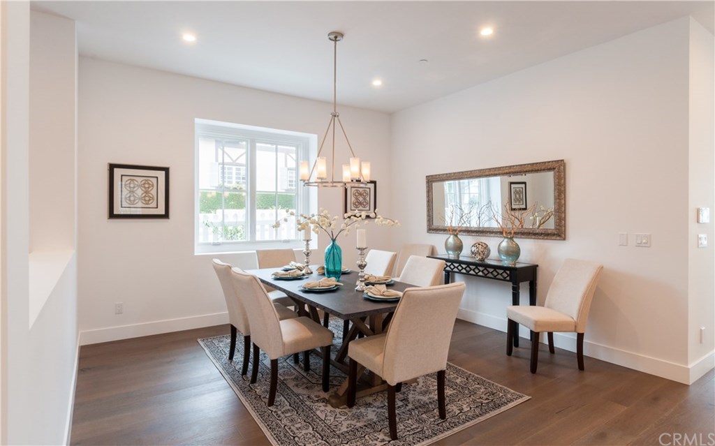 2622 Maple Avenue Manhattan Beach, CA 90266 - Photo 3 of 13