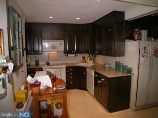 208 Twining Road Oreland, PA 19075 - Photo 4 of 6 Gallery Image 4