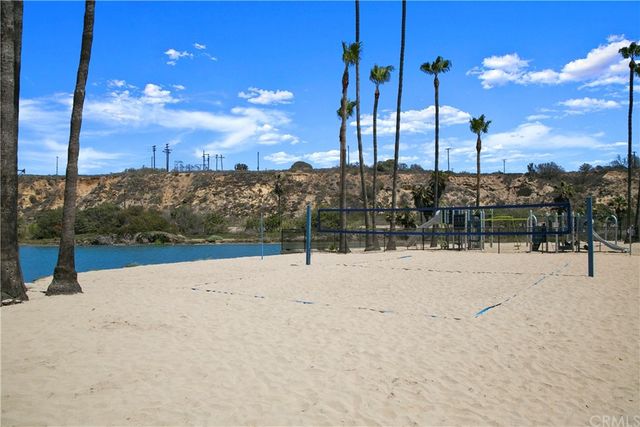 $2,050,000 | 423 62nd Street, Newport Beach, CA 92663