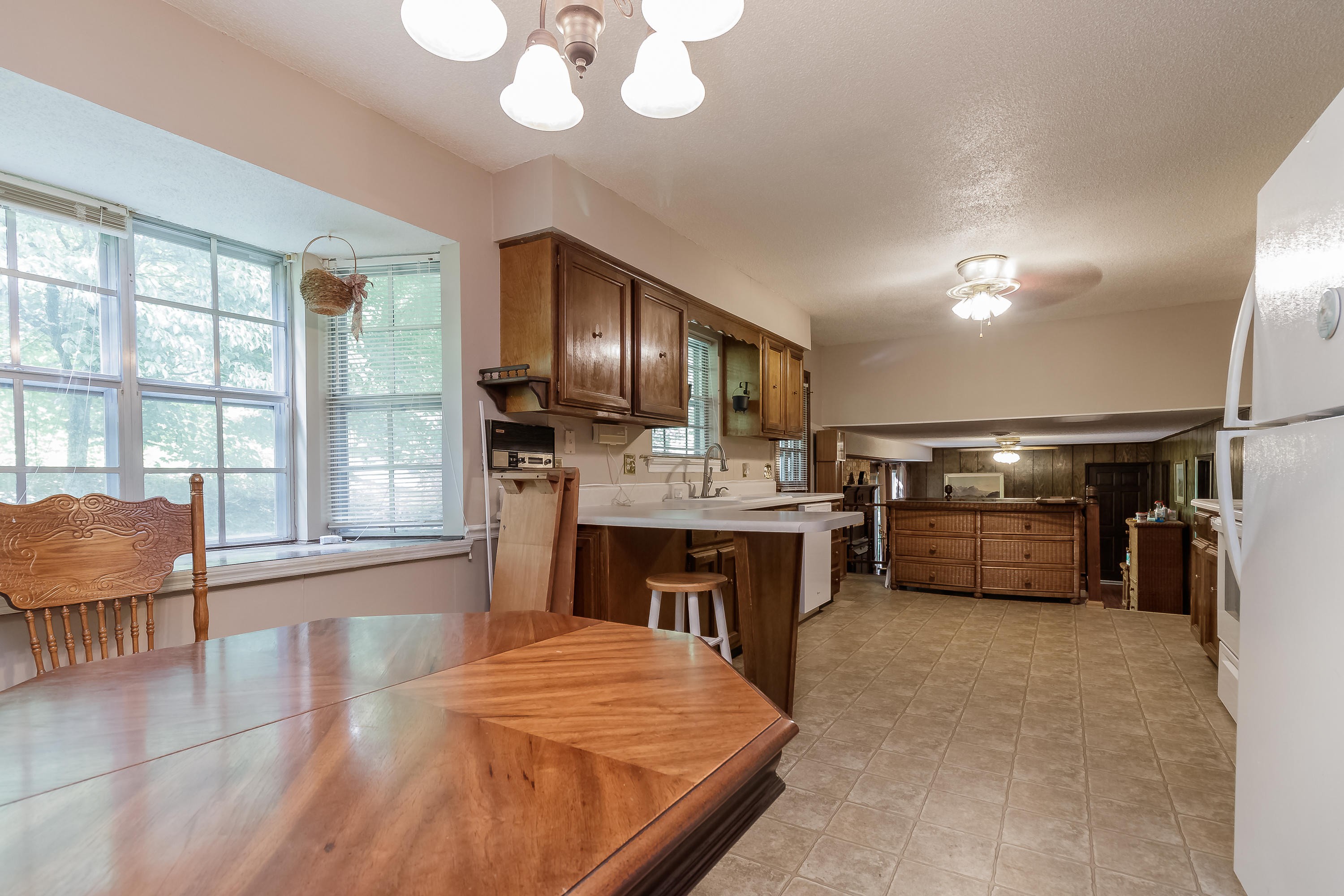 591 North Beaumont Road Ringgold, GA 30736 - Photo 13 of 55 Kitchen