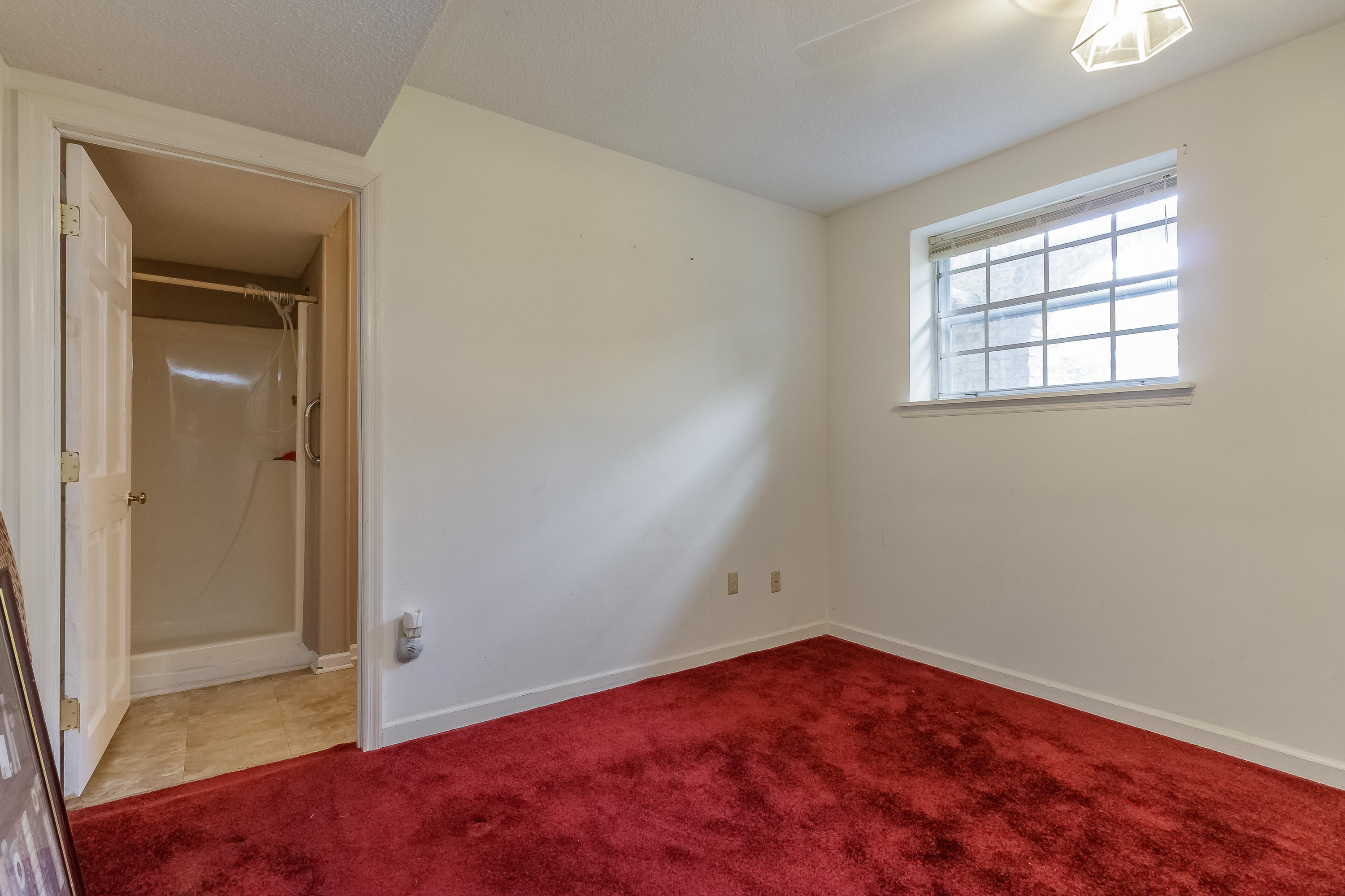 591 North Beaumont Road Ringgold, GA 30736 - Photo 23 of 55 Downstairs Bedroom