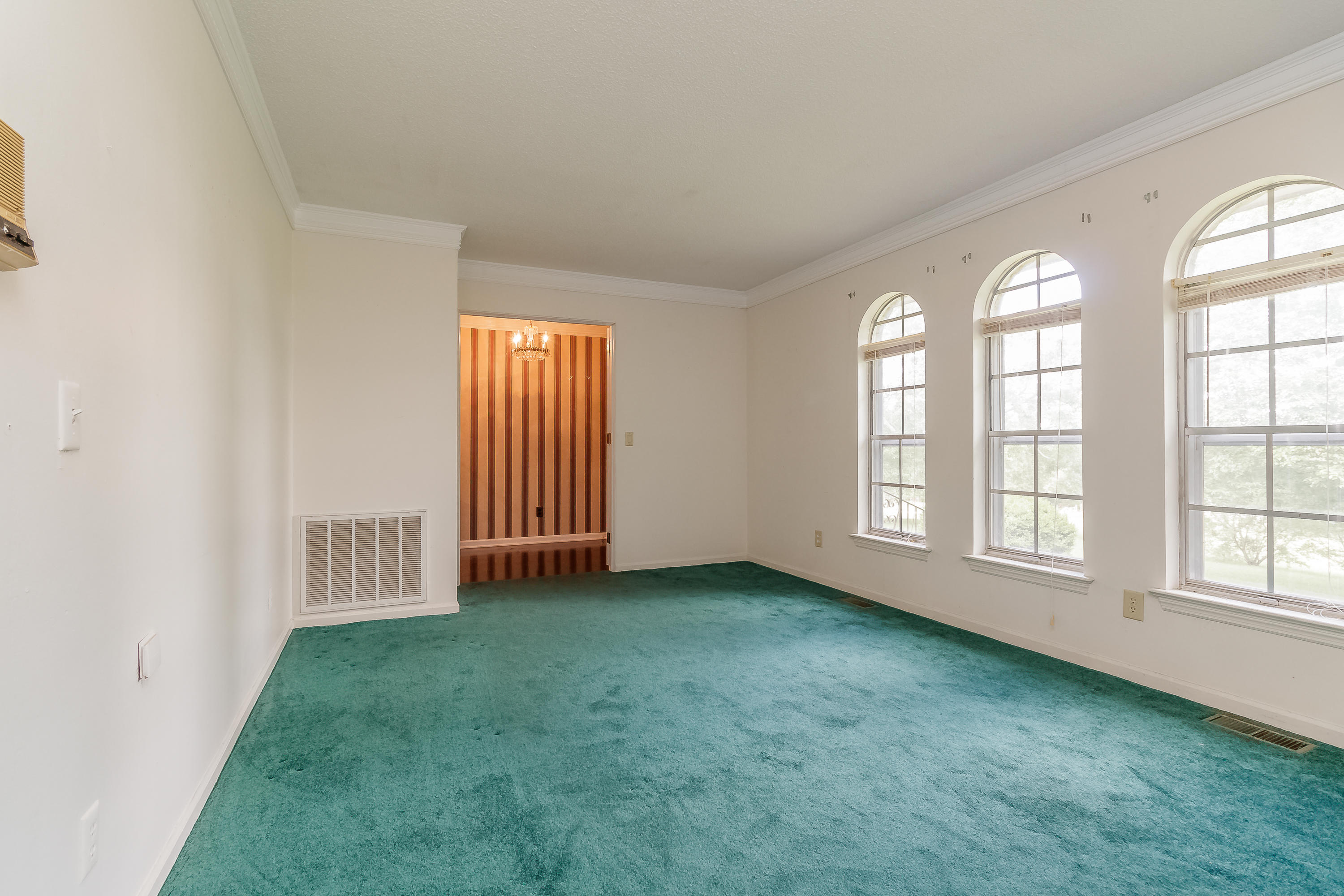591 North Beaumont Road Ringgold, GA 30736 - Photo 5 of 55 Living Room
