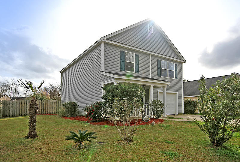 111 Hammerbeck Road Summerville, SC 29483 - Photo 3 of 29 IMG_2260-copy
