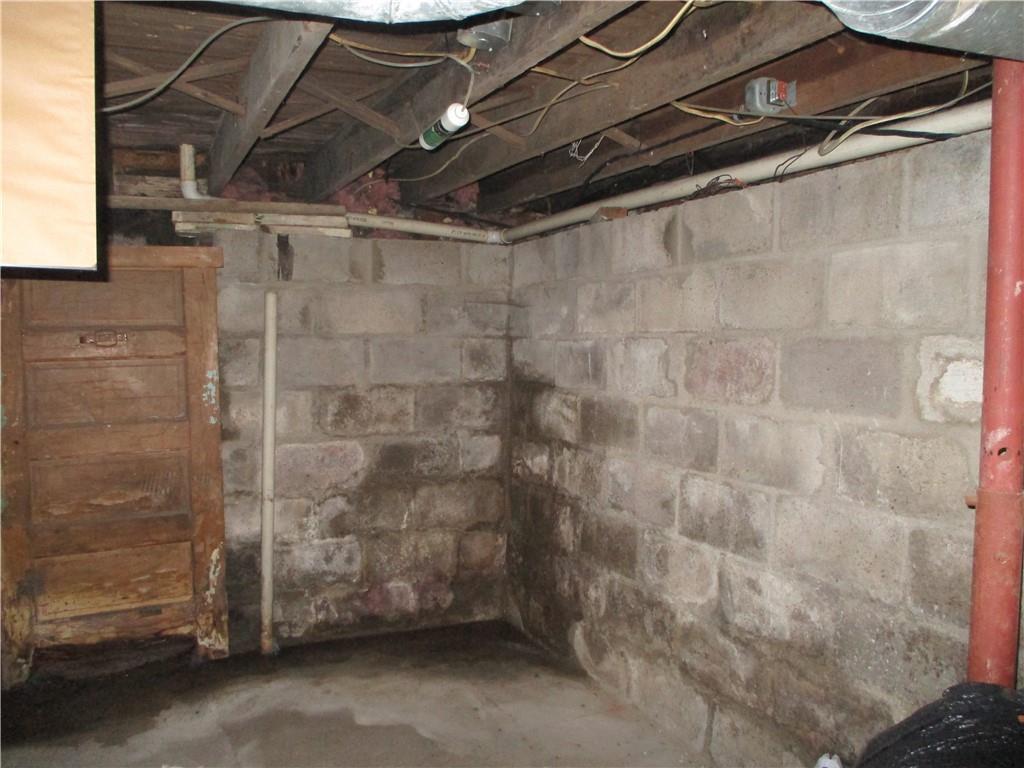 127 Cherry Way Donora, PA 15033 - Photo 30 of 33 a bathroom with a shower