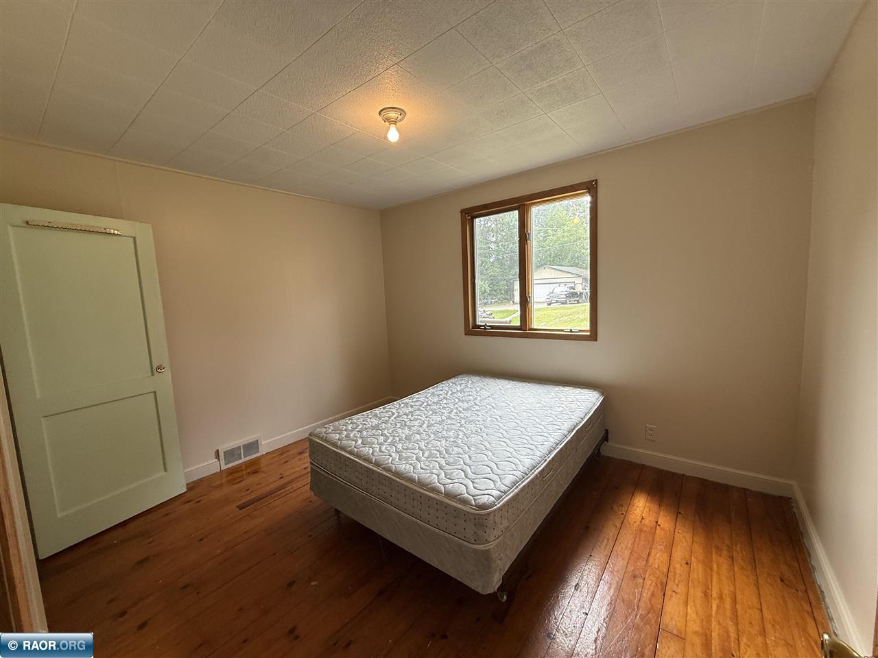 214 North 2nd Street Tower, MN 55790 - Photo 13 of 34 Gallery Image 13