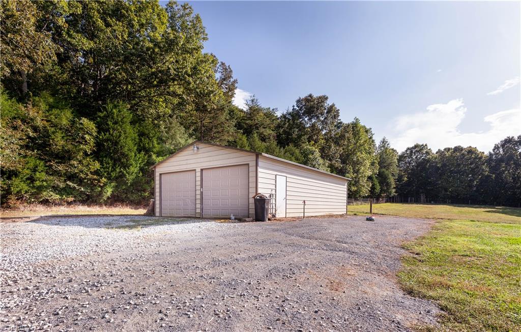 4833 Kennedy Road Trinity, NC 27370 - Photo 5 of 27