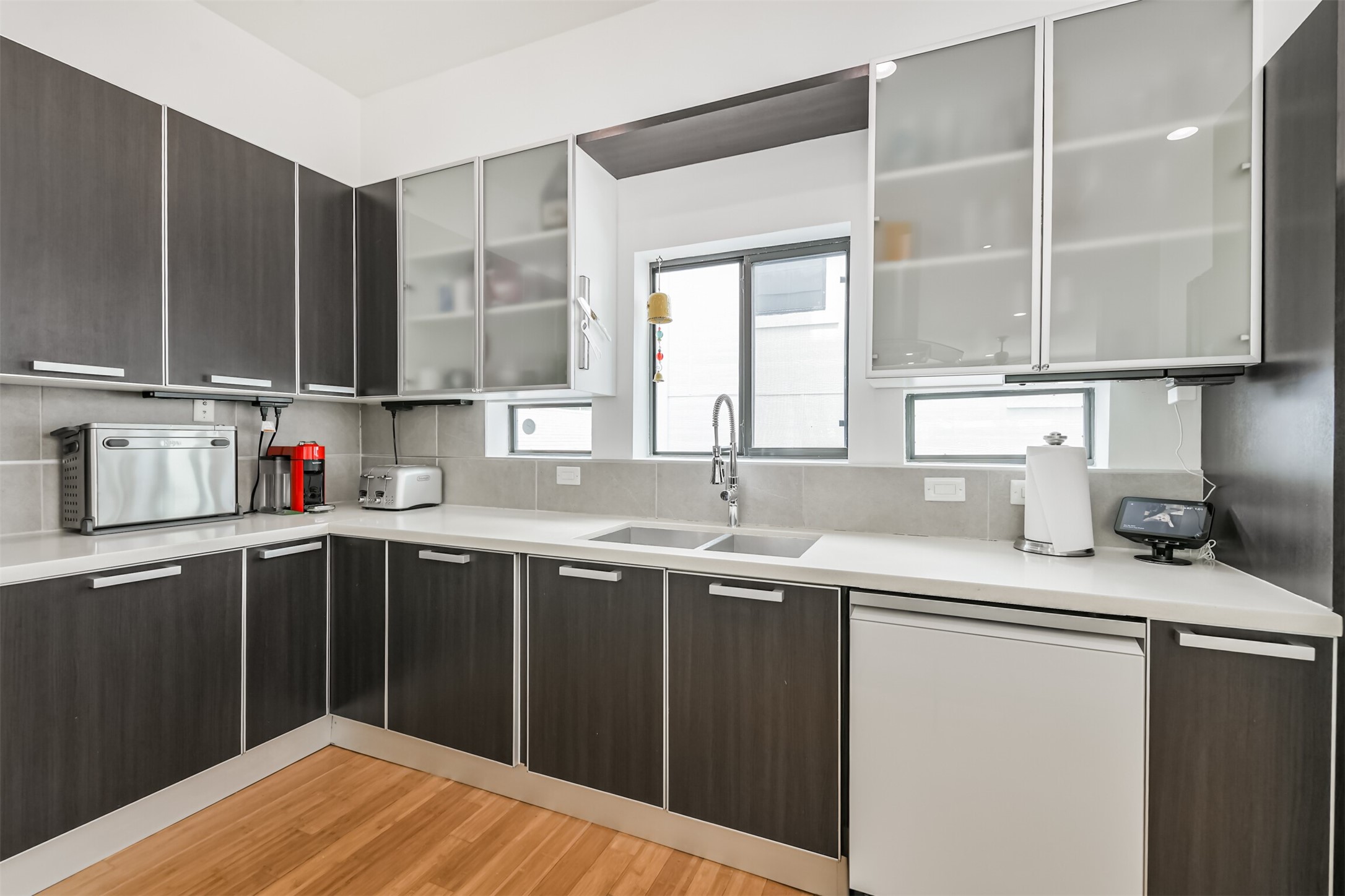 406 Pacific Street Houston, TX 77006 - Photo 20 of 34