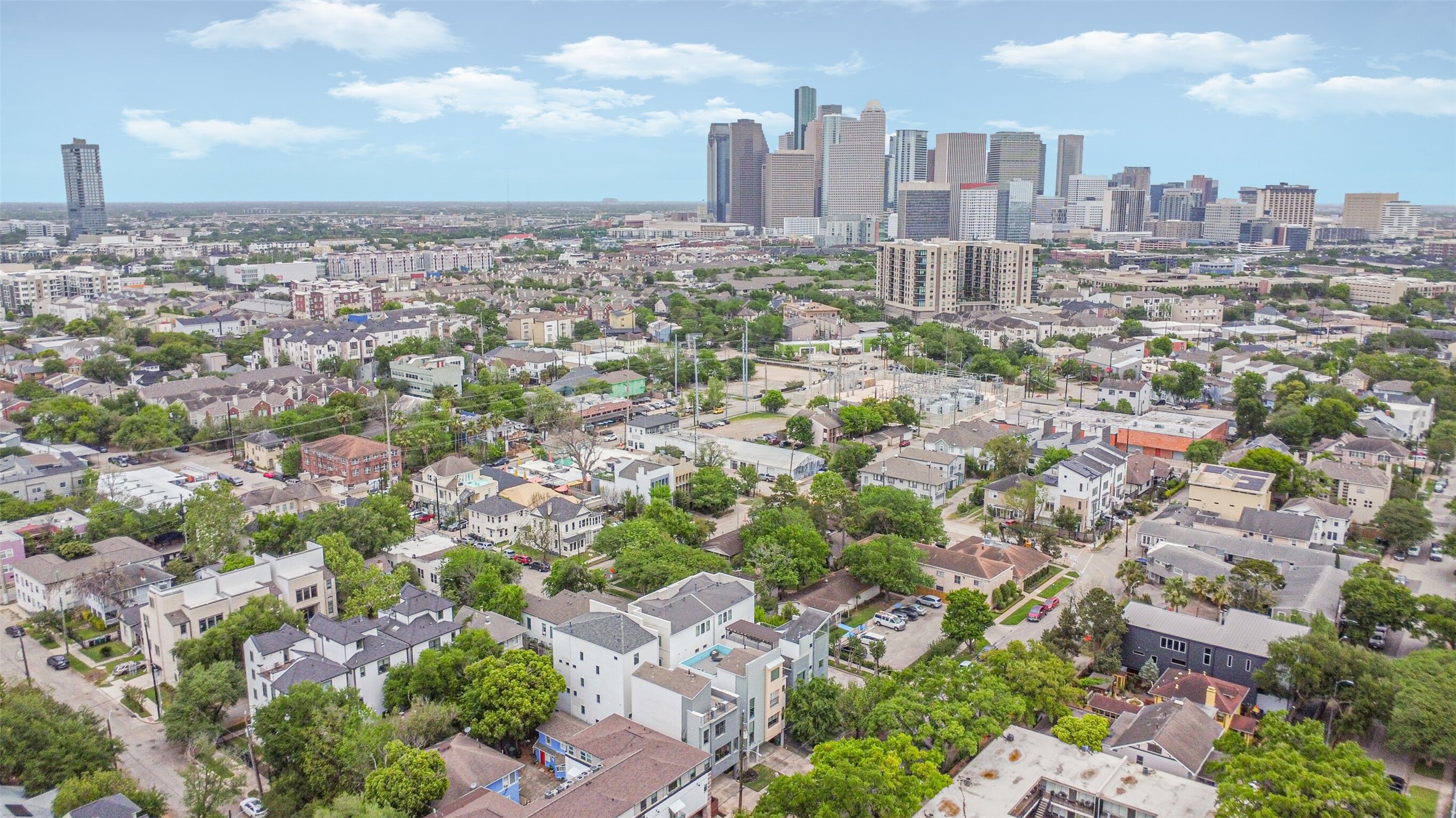 406 Pacific Street Houston, TX 77006 - Photo 33 of 34 View from the Rooftop Terrace