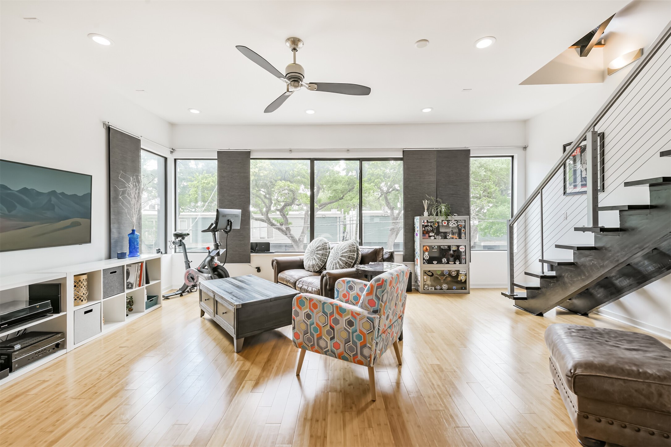 406 Pacific Street Houston, TX 77006 - Photo 10 of 34