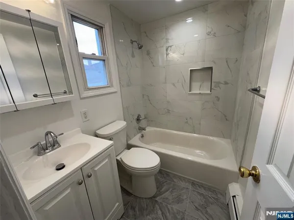 $3,000 | 8 Laird Place, Unit 1, Cliffside Park, NJ 07010