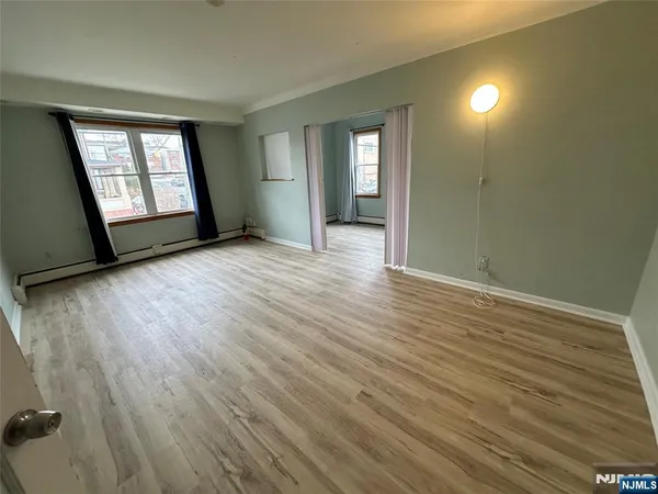 $3,000 | 8 Laird Place, Unit 1, Cliffside Park, NJ 07010
