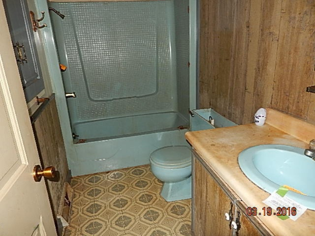 568 State Road Coldwater, MI 49036 - Photo 4 of 8 064