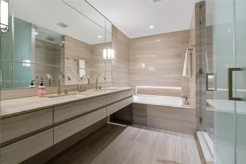 $2,699,900 | 18975 Collins Avenue, Unit 1104, Sunny Isles Beach, FL 33160