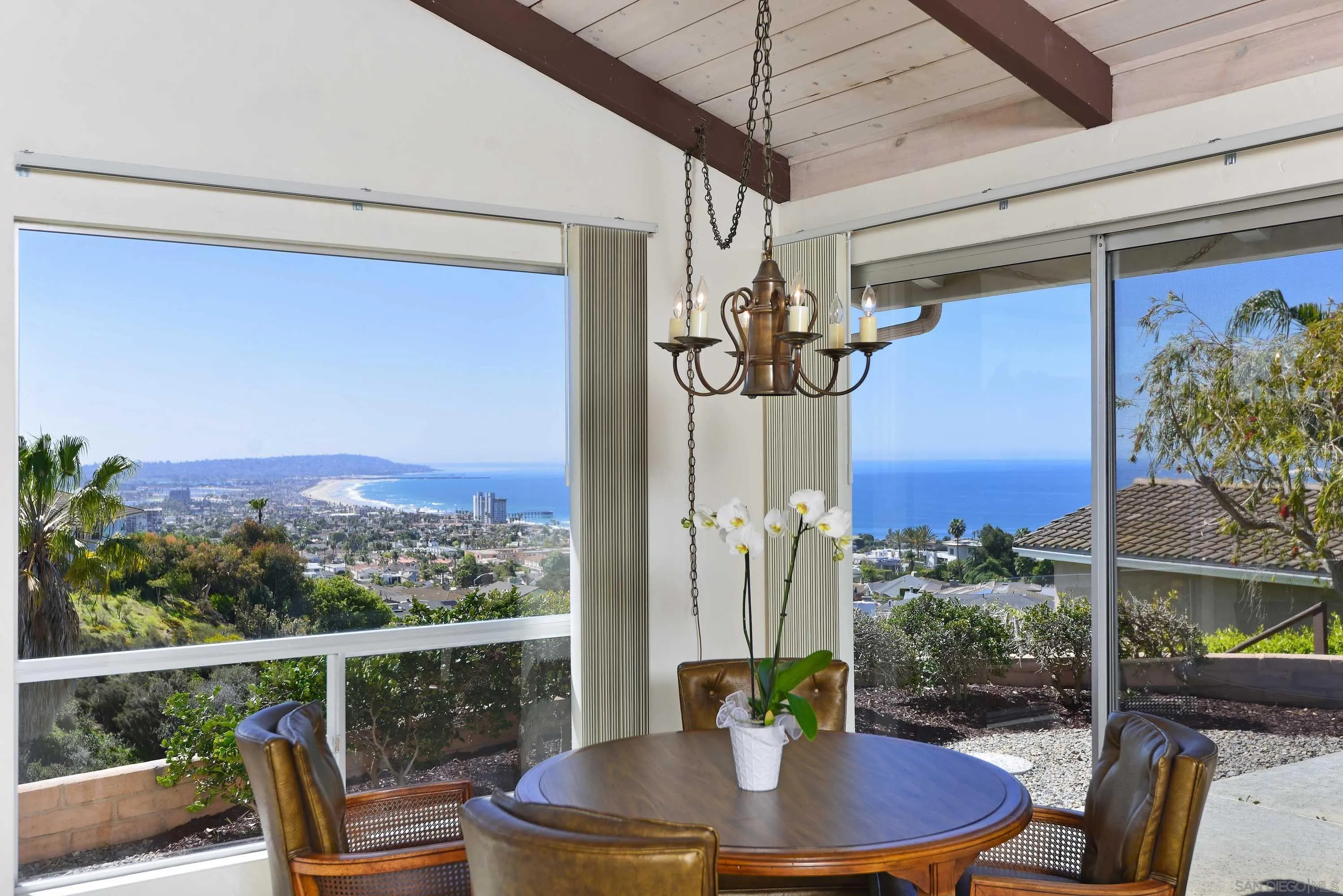 5571 Candlelight Drive La Jolla, CA 92037 - Photo 7 of 25 a view of a porch with furniture