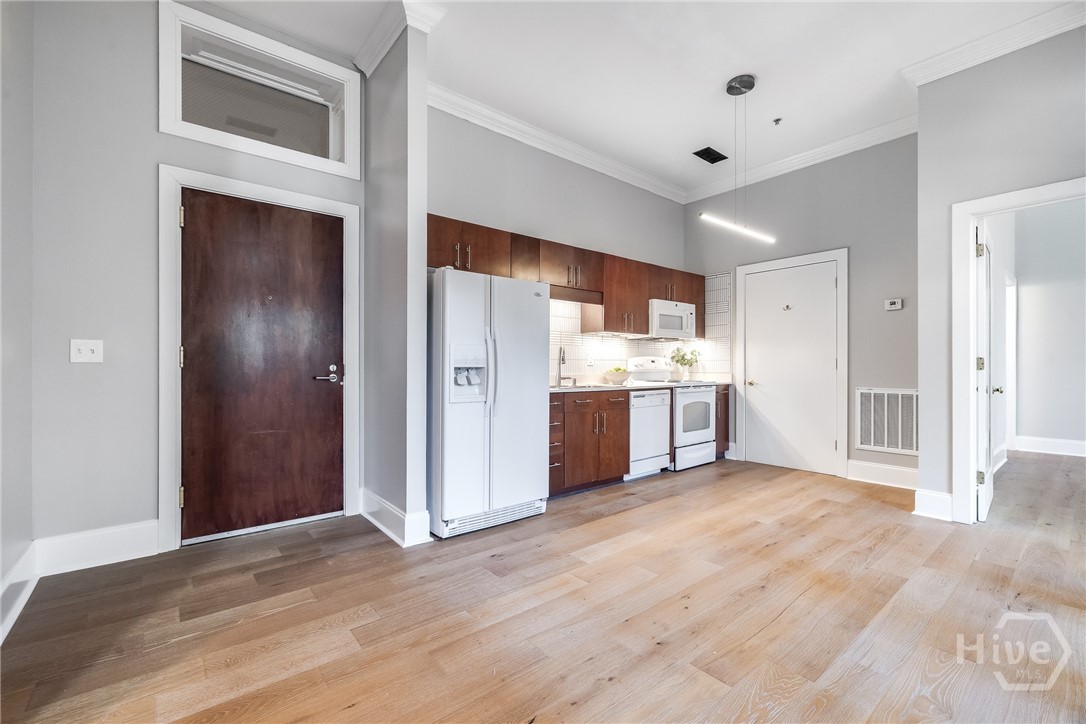 1835 Skidaway Road, Unit 204 Savannah, GA 31404 - Photo 12 of 34
