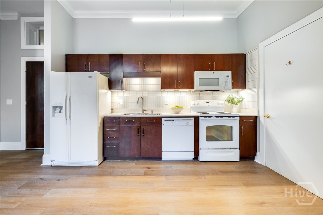 1835 Skidaway Road, Unit 204 Savannah, GA 31404 - Photo 13 of 34