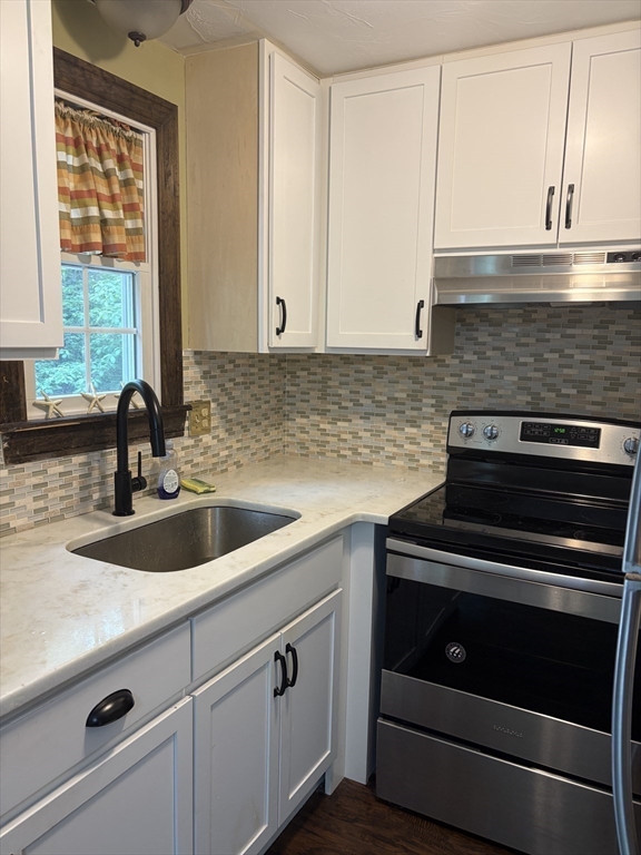 78 Jasper Road Barnstable, MA 02648 - Photo 4 of 23