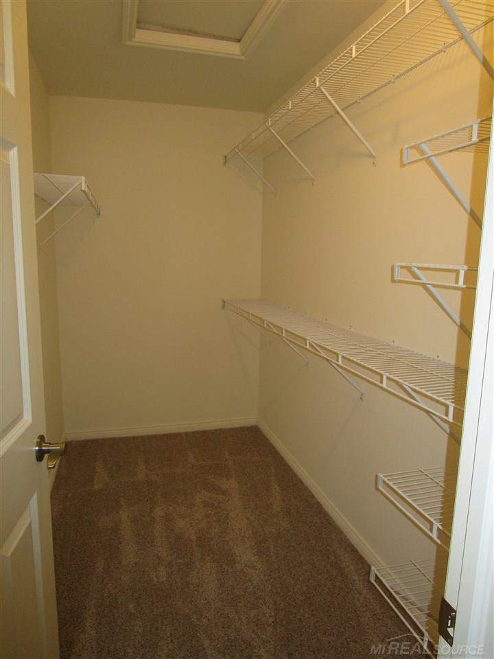 47396 Mariners New Baltimore, MI 48051 - Photo 17 of 17