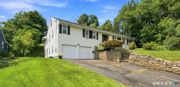 $585,000 | 117 Brookmoor Road, West Hartford, CT 06107